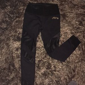 The Chestee Kiki Leggings